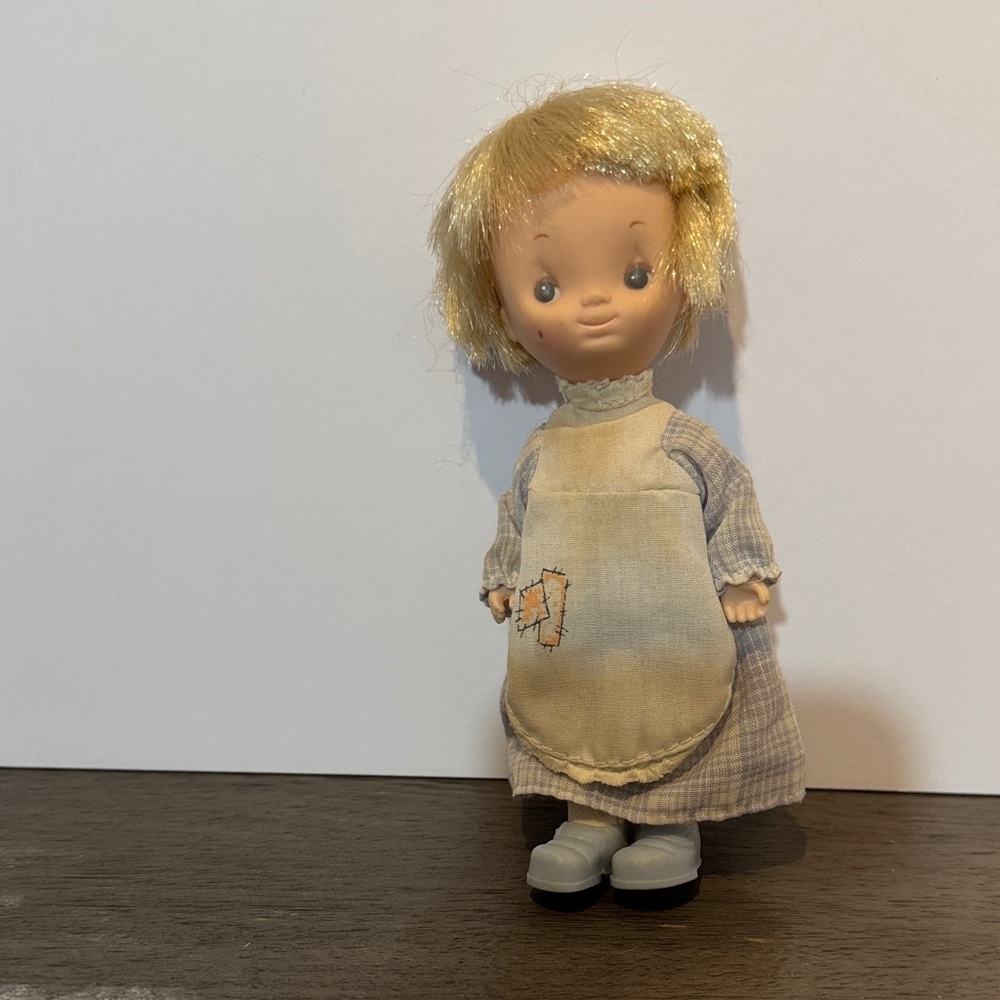 Vintage Knickerbocker KTC Betsey Clark 6" Doll 1976